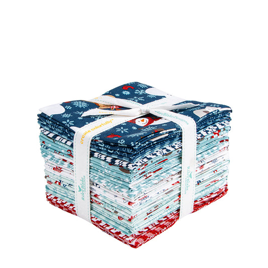 A Perfect Winter Fat Quarter Bundle (21 FQs) by Lori Whitlock