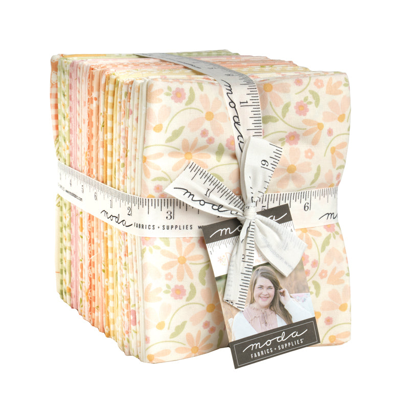 Dear Daisy Fat Quarter Bundle | Heather Briggs | Moda Fabrics | 50% Deposit Preorder | February 2027