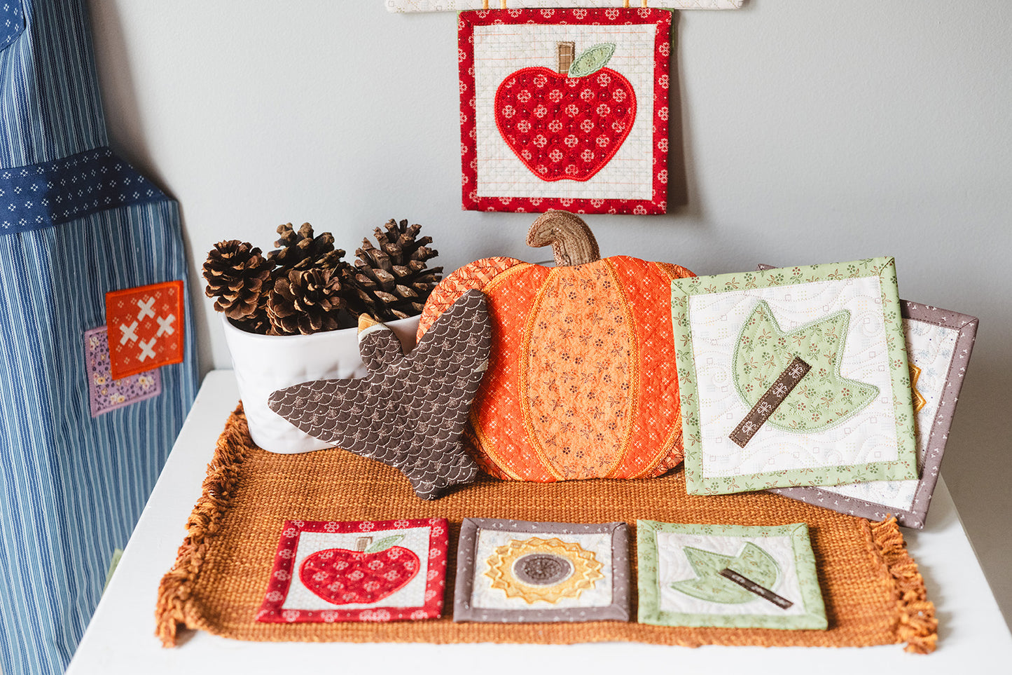 Autumn in the Kitchen Machine Embroidery USB | Lori Holt
