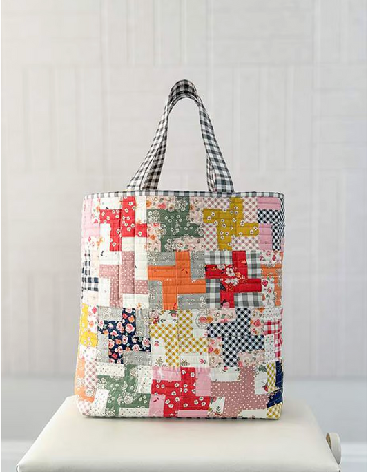 The Quilter’s Big Tote Bag Pattern – Minki Kim – Sewing Illustration – P178-SIBP6 – Reversible Tote Sewing Pattern