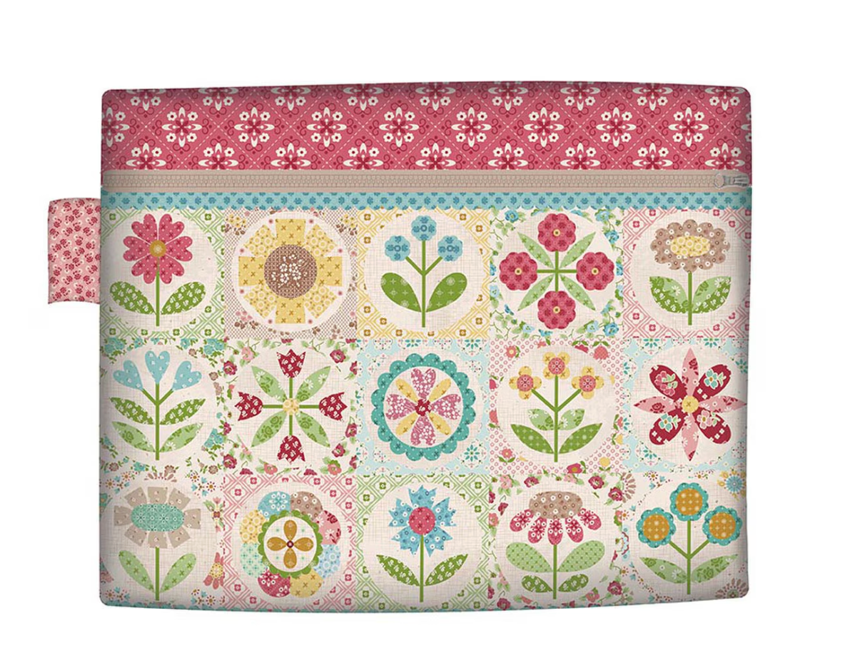 Zippy Bags 4 Panel by Lori Holt – Includes Instructions to Make 8 Project Bags (HD17370-PANEL) – Optional Happy Zippers Add-On